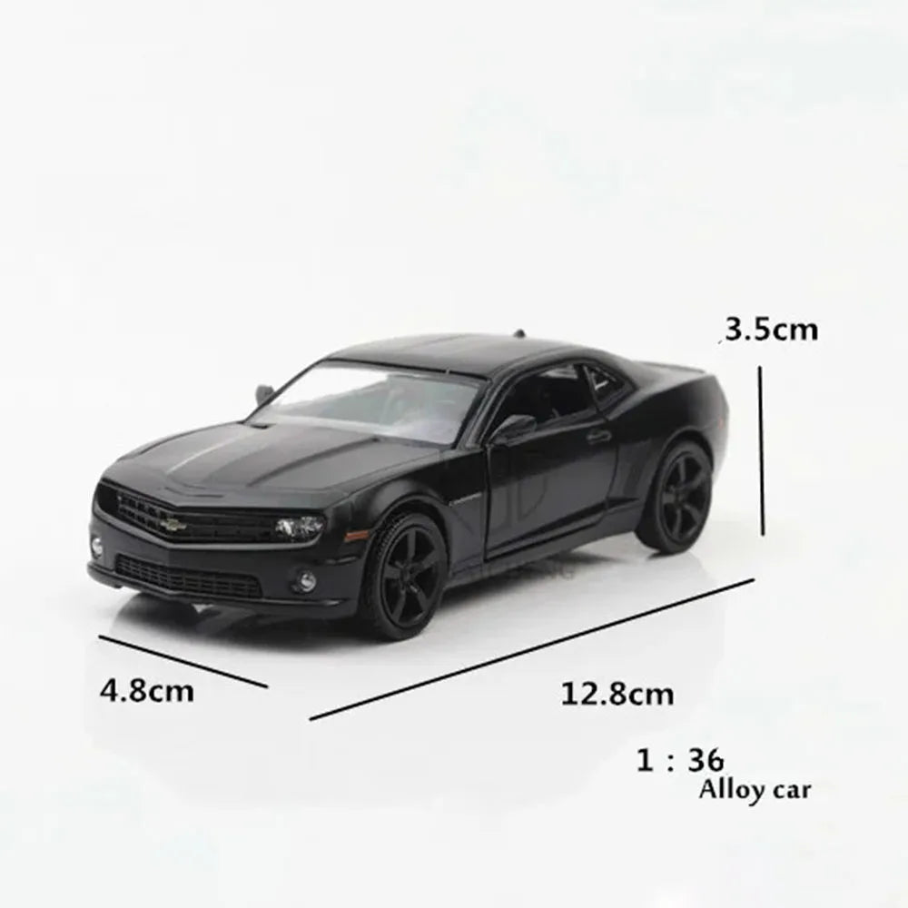 Chevrolet Camaro Alloy Diecast Car Model Toy, Carros puxados para trás, Presentes de aniversário para crianças, Coleções adultas, 2 Portas, 1:36