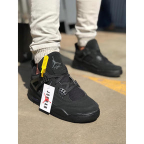 Air Jordan 4 - Black Cat Preto